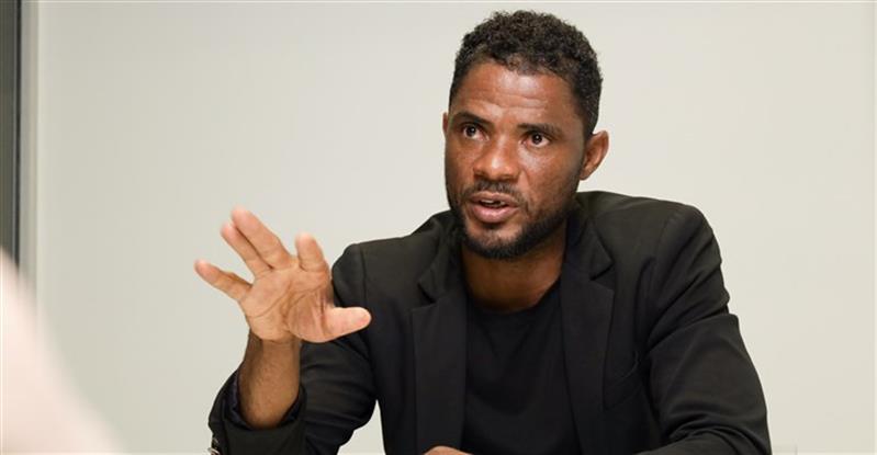 O empresário DANIEL PIRES secretário da AITECA está preocupado com a produção de uniformes porque é um grande negócio